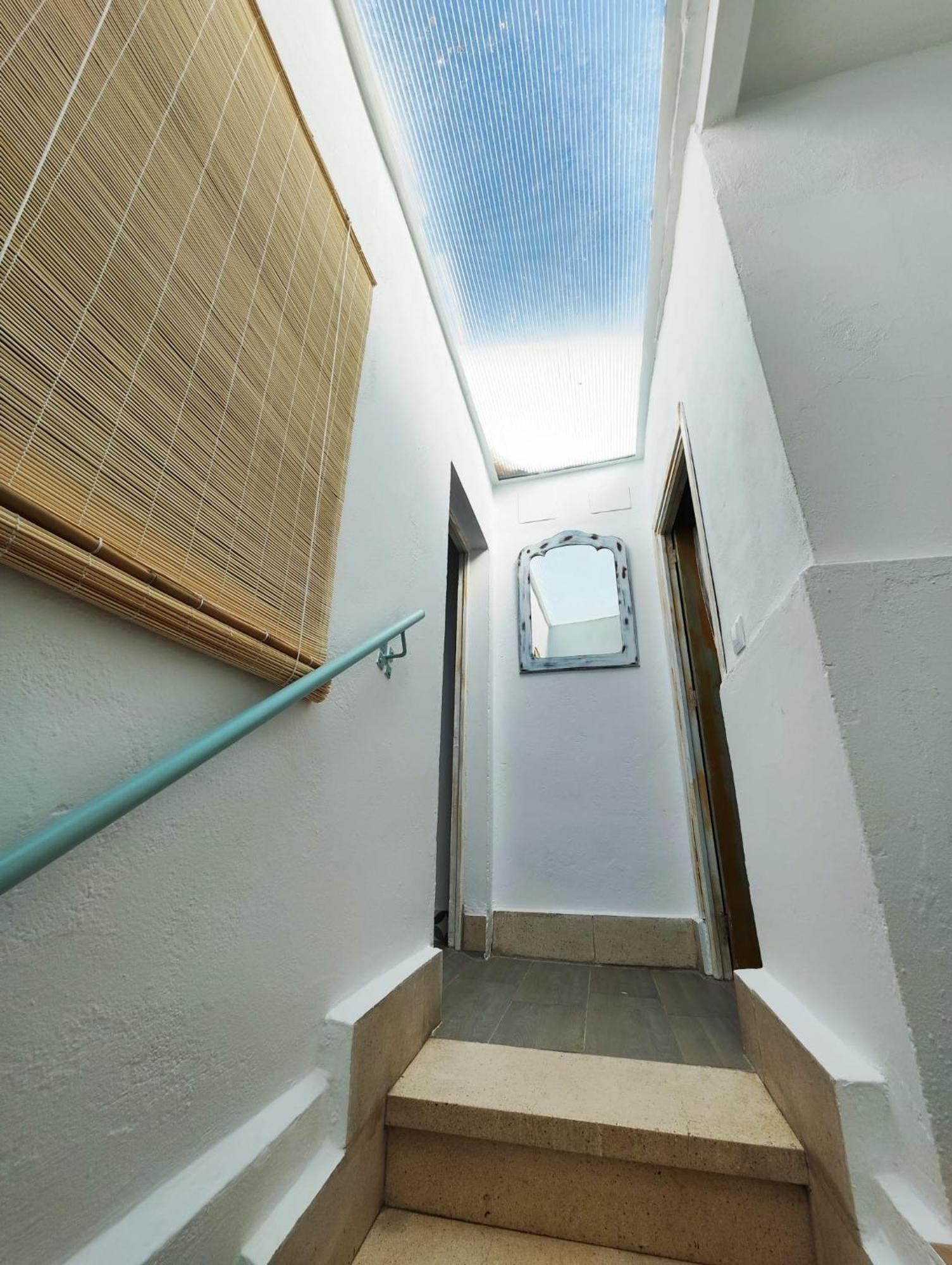 Apartamento Puerta De Cordoba Carmona  Luaran gambar